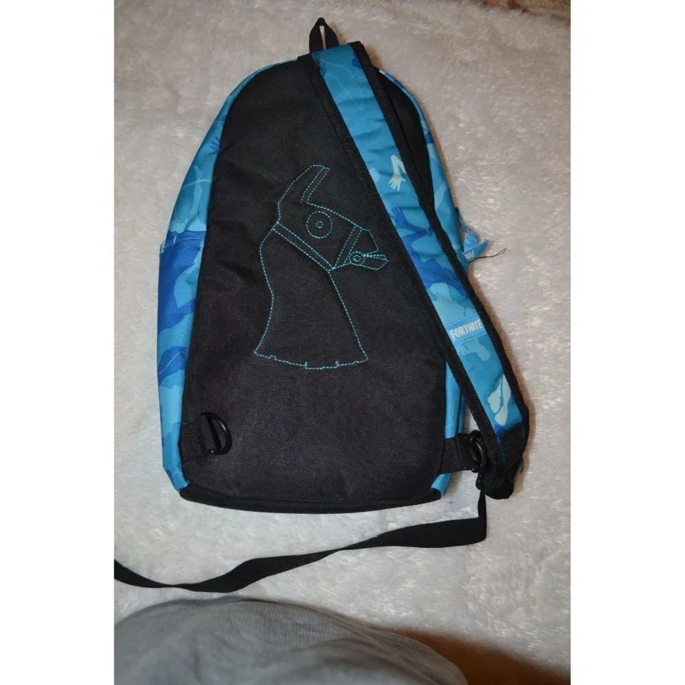 Fortnite Loot Llama Sling Bag